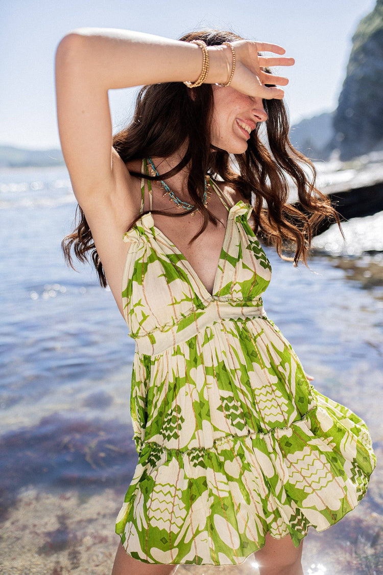 Kleider & Jumpsuits