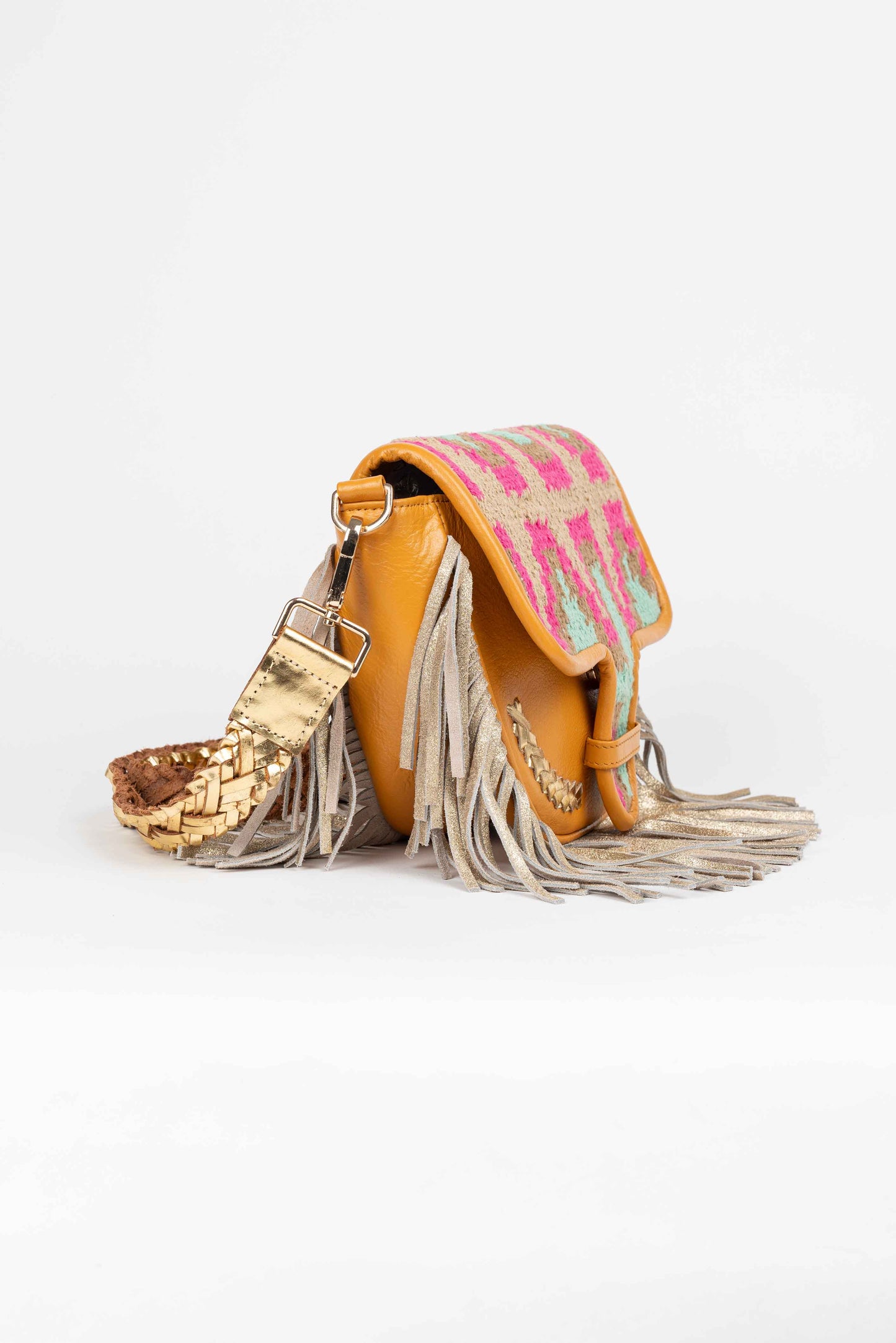 Piti Cuiti Tasche "Medellin" - Fransen-Liebling mit Ethno Flair