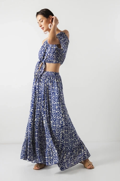 Lanidor Sommerhose Solea Pants - Weit geschnitten mit Print & Rüschensaum, Blau-weiß