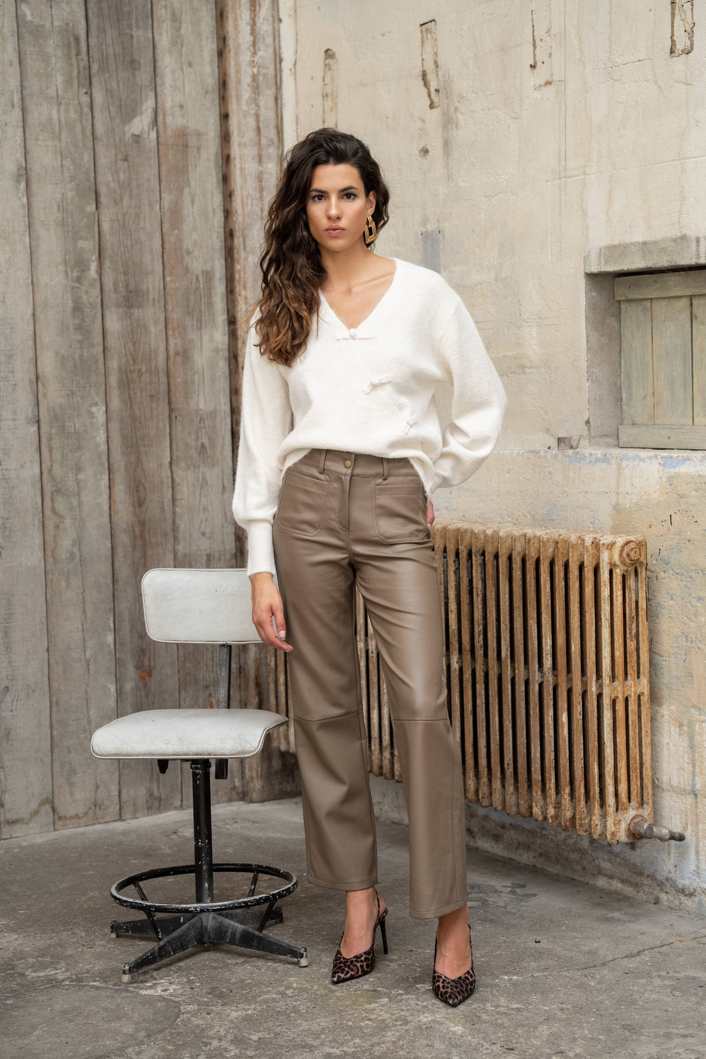 Pullover mit Wickeloptik PU50: Ecru / TU (S-L)