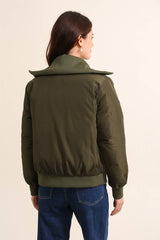 Attrait Paris wendbare Steppjacke Metallic-Khaki