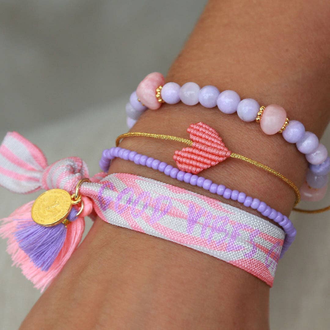 Armband mit Korallenherz