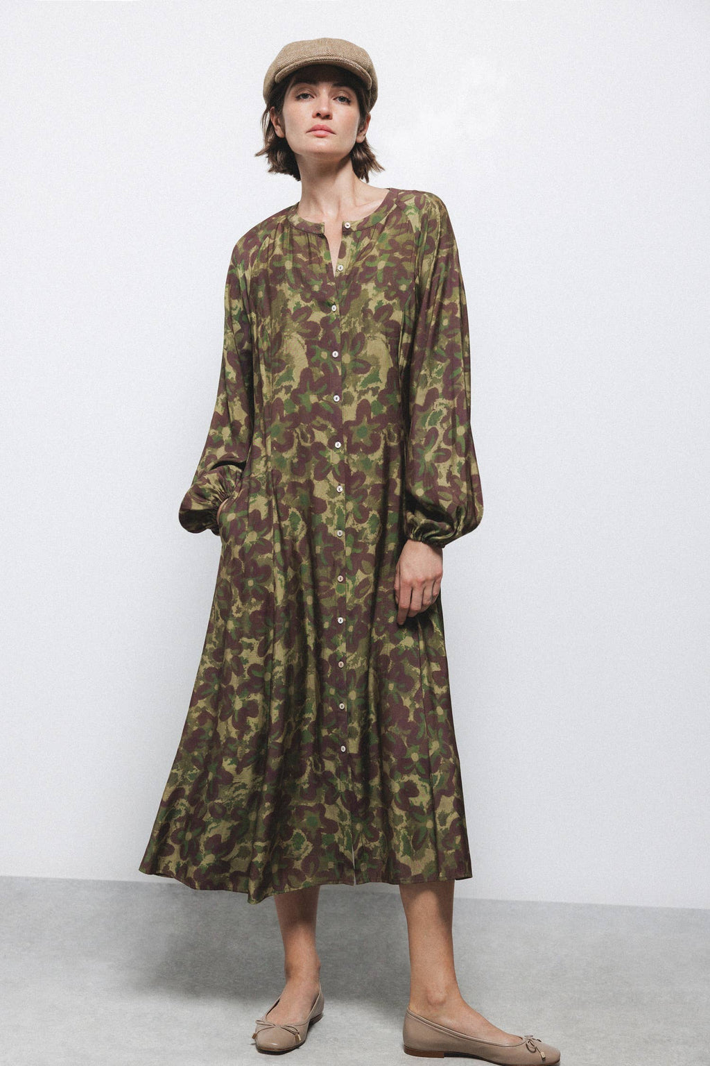 Lanidor Maxikleid mit floralem Camouflage-Design in Grün
