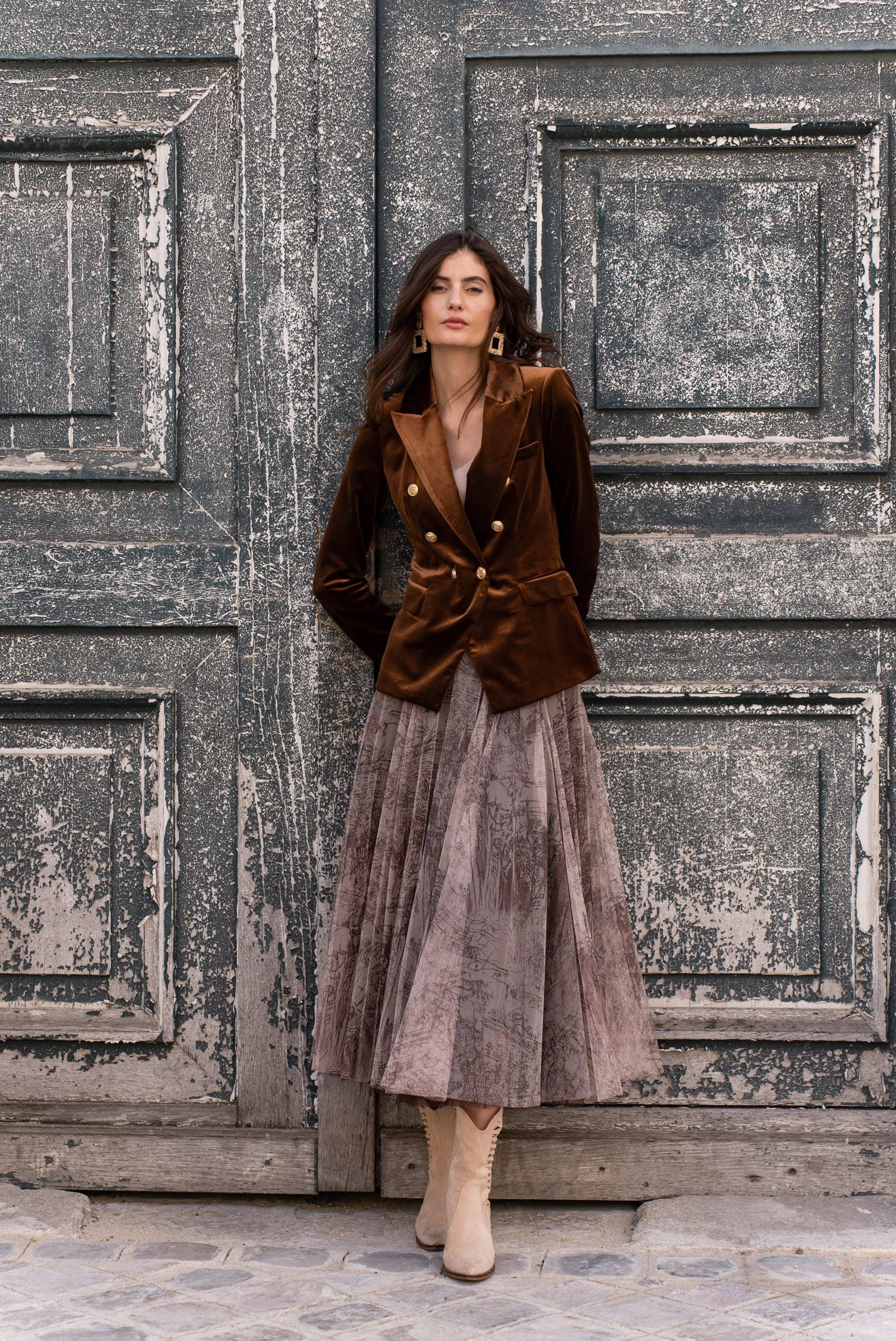 Langer Tüllrück mit Toile de Jouy Druck - Taupe - Choklate Paris