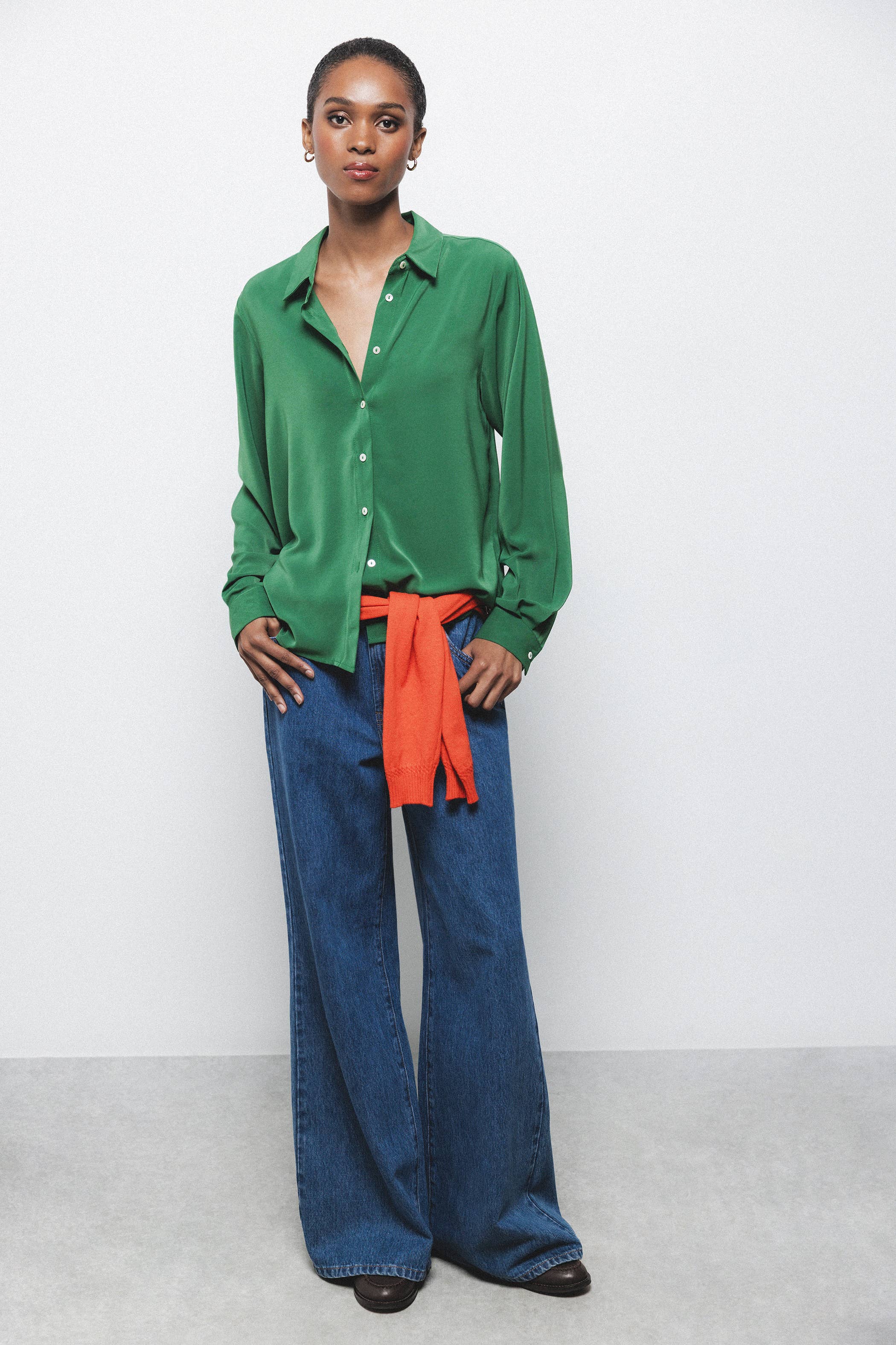 Lanidor Satinhemd Einfarbig Gras-Grün - Klassischer Kragen Regular Fit