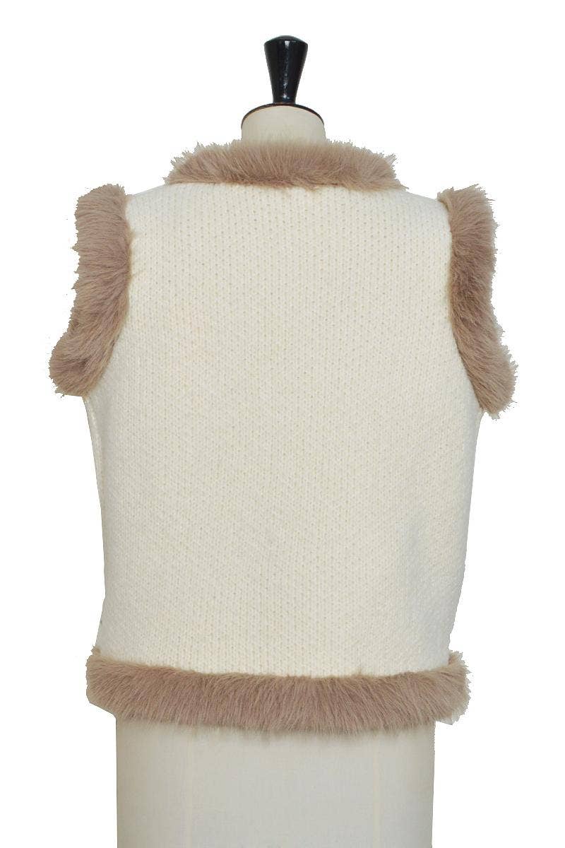 Elli White - Weste in Beige mit camel-farbenem Kunspelz - edle Strickweste mit Stickerei