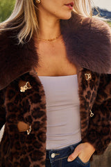 Giovanni Paris Kunstfelljacke „Lydia“ Dunkler Leopard mit großem Kragen