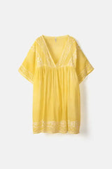 Gelbes Tunika-Kleid aus 100% Baumwolle mit Stickerei - Boho-Sommerlook von Lanidor