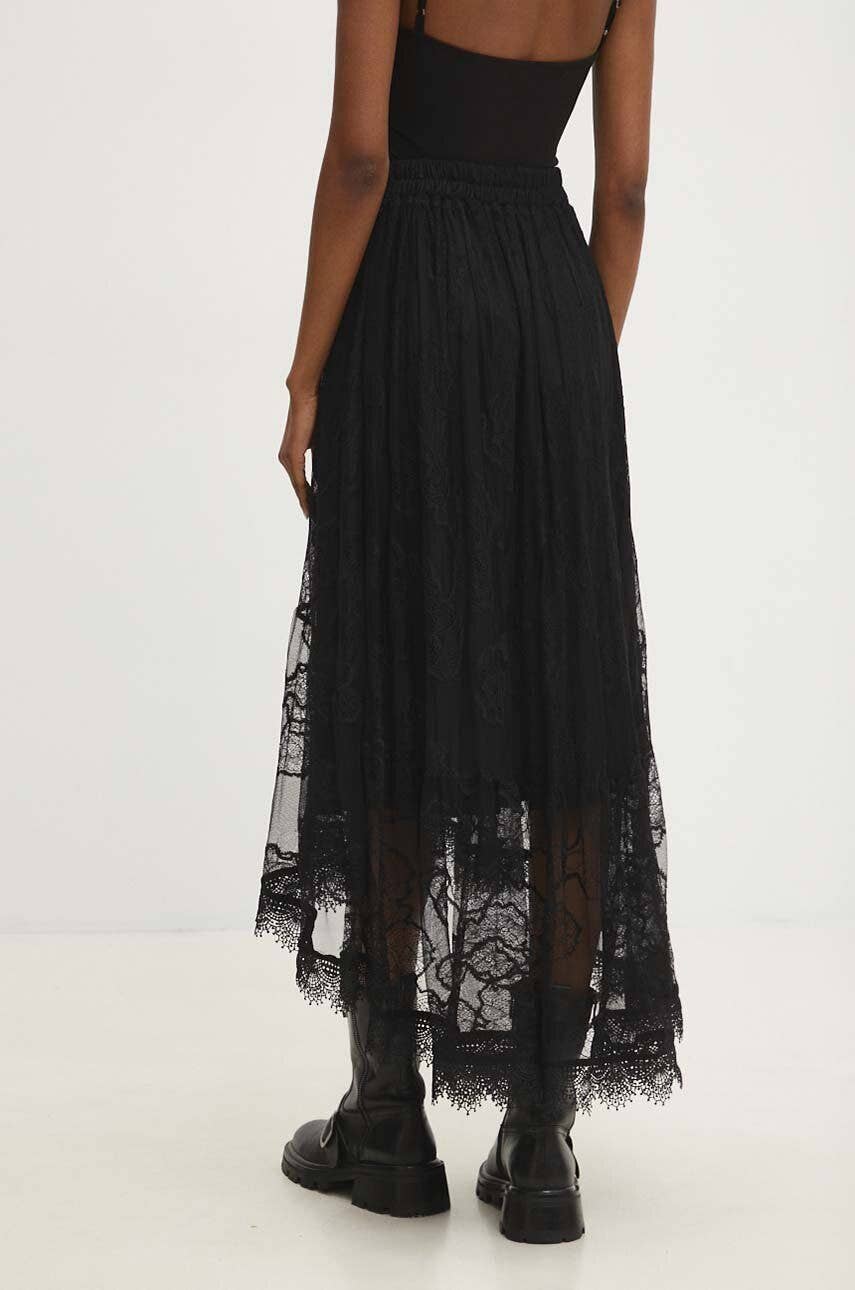 Choklate Paris - Schwarzer Spitzenrock "September" mit asymmetrischem Schnitt