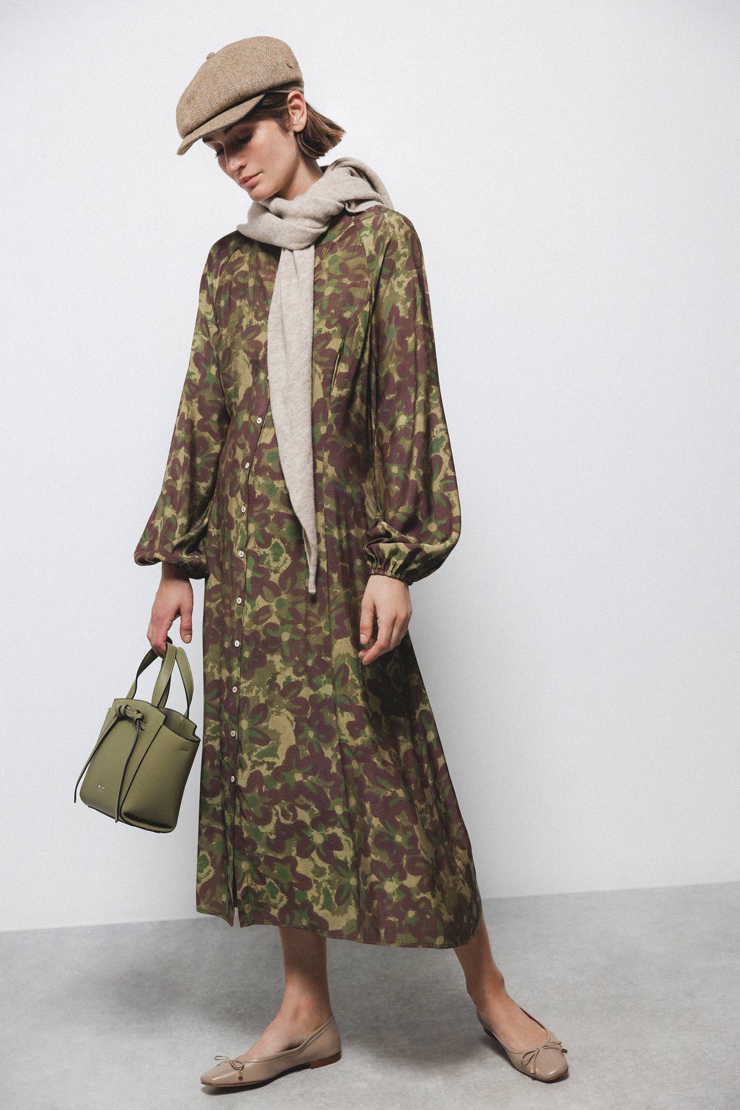 Lanidor Maxikleid mit floralem Camouflage-Design in Grün