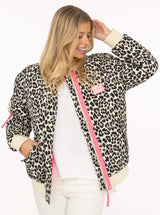 Zwillingsherz Bomberjacke "Wild Heart" Beige | Leo-Print Statement-Jacke