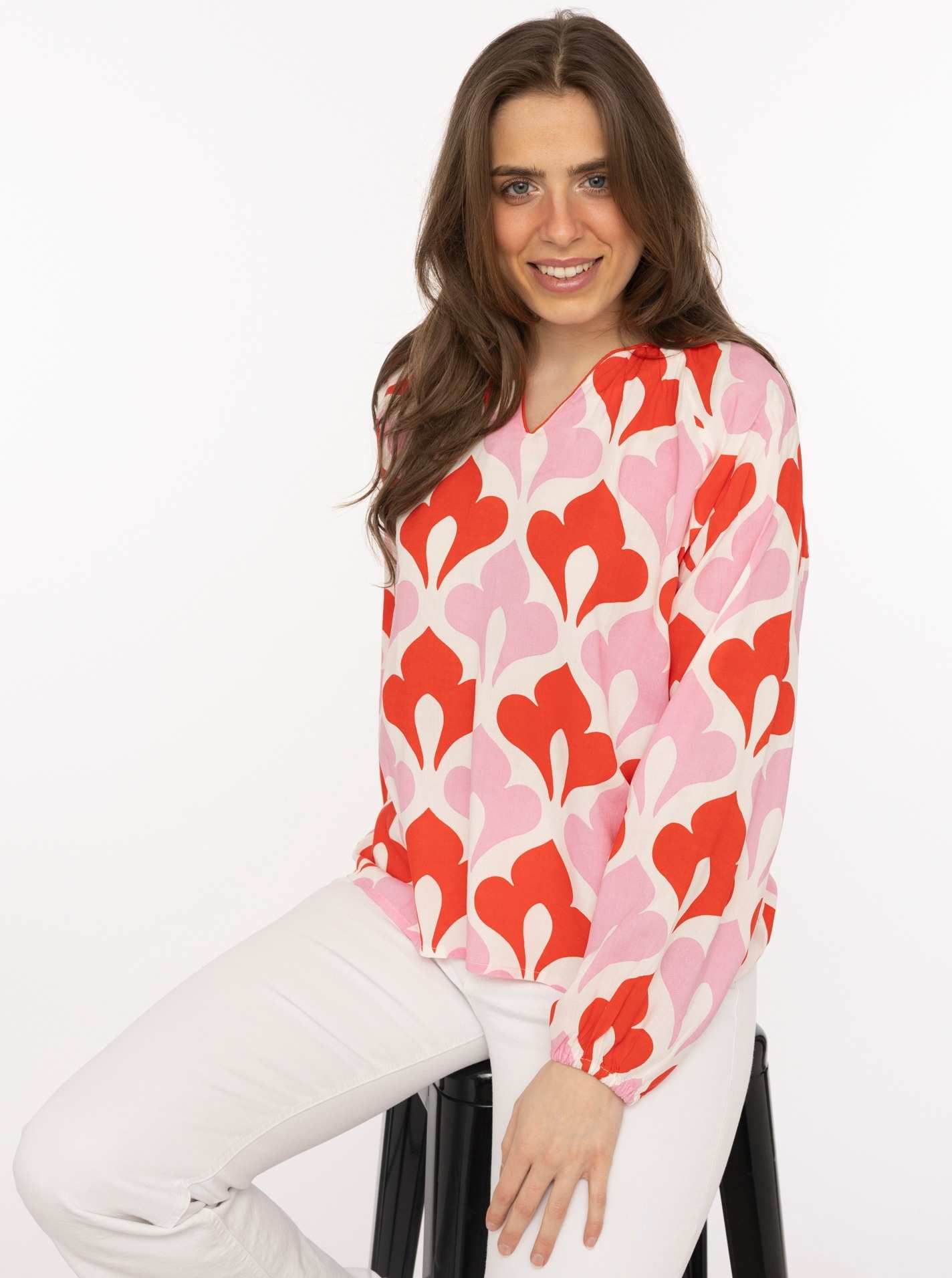 Zwillingsherz Bluse Graphic Flower Rot Viskose