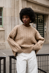 Nathael Paris Oversize Pullover mit Zopfmuster Beige