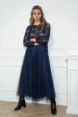 Choklate Paris - Bluse mit Rosetten in Dunkelblau