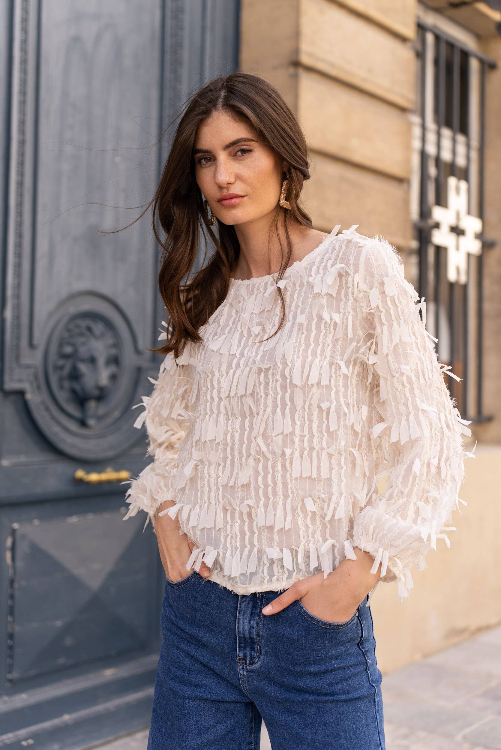 Choklate Paris - Bluse mit Fransendetails- dezente Metalliceffekte - Creme