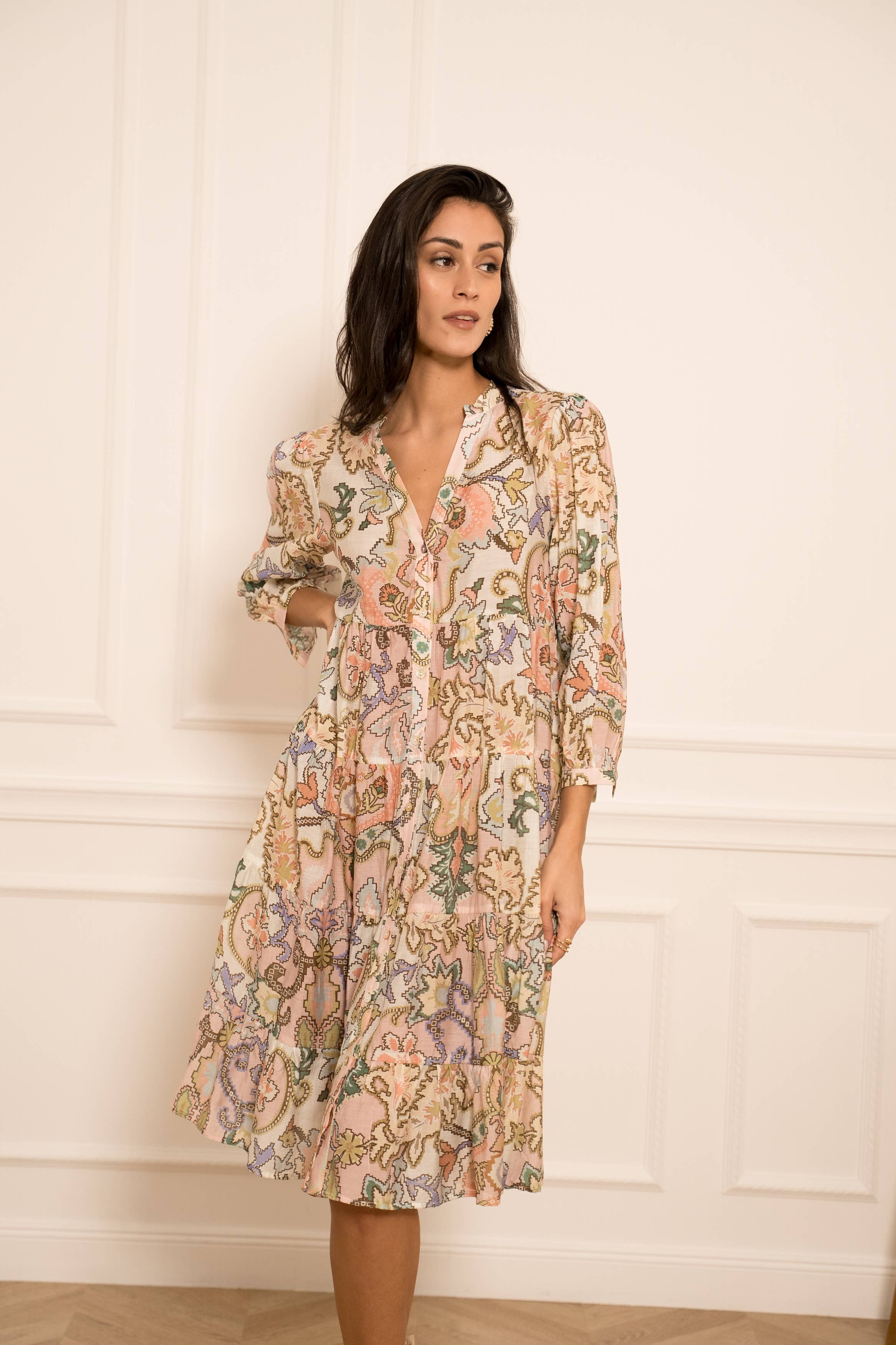 Choklate Paris Sienna Sommerkleid in Midi-Länge - Rose