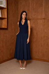 Choklate Paris Kleid aus raffiniertem Materialmix - Feinstrick-Oberteil mit Polokragen Marine Blau