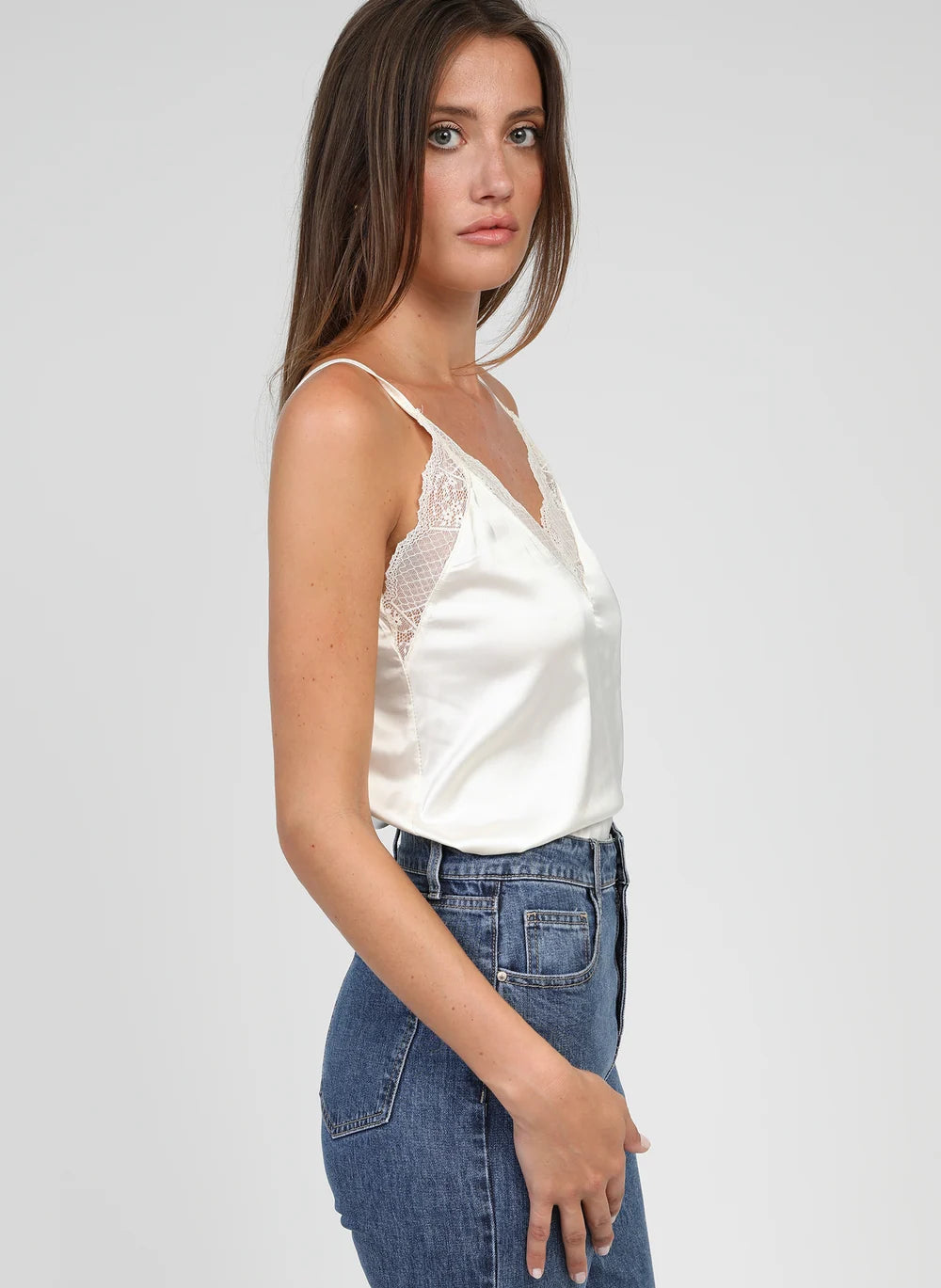 Ange Paris ADELAMY Top mit Spitze in Cremeweiß im Negligéstil