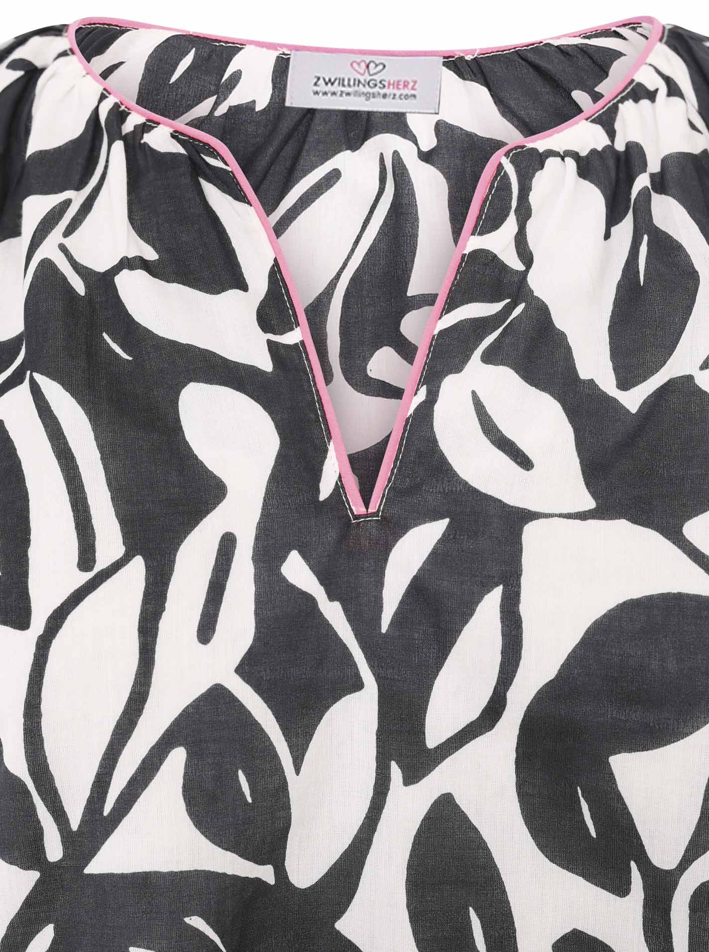 Bluse " Isabella" - Blätterprint - Zwillingsherz - Schwarz - Weiß