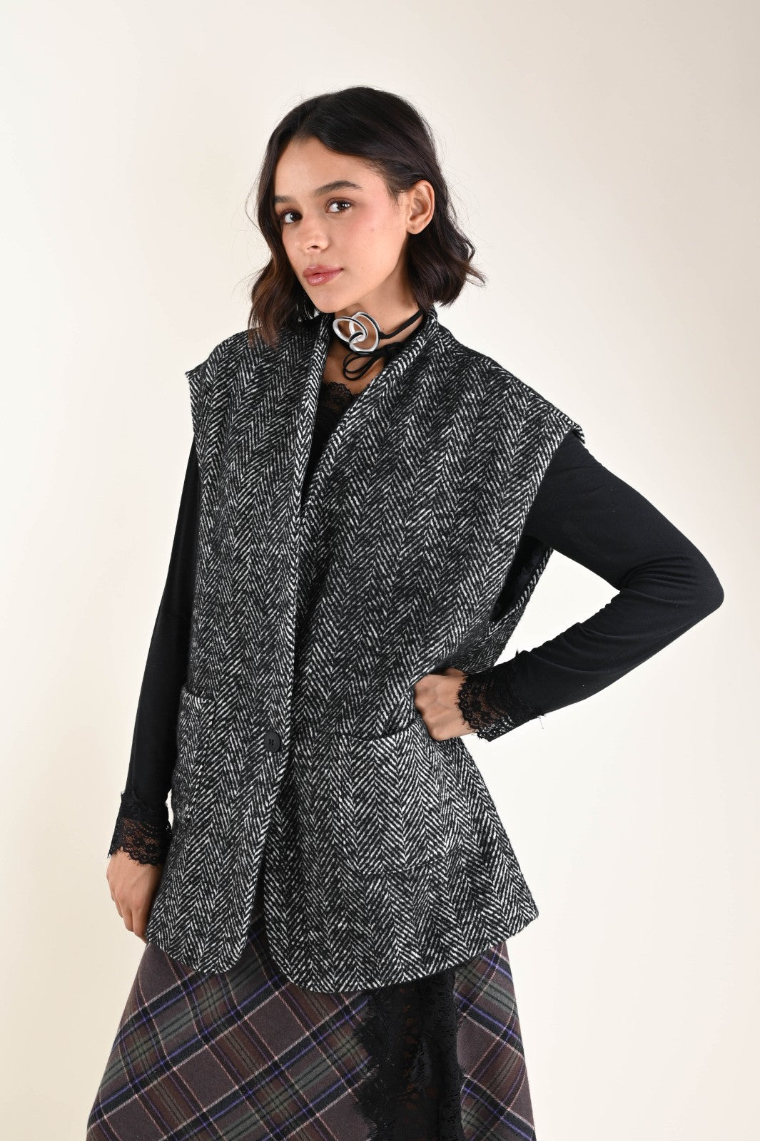 MYASTREET Weste mit Fischgrät-Muster in Schwarz & Weiß