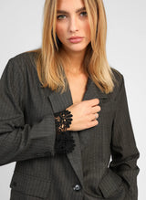 AN’GE Paris Blazer HANNABELLA in Grau mit schwarzer Spitze