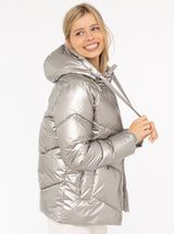 Zwillingsherz Steppjacke in Metallic-Optik in Silber