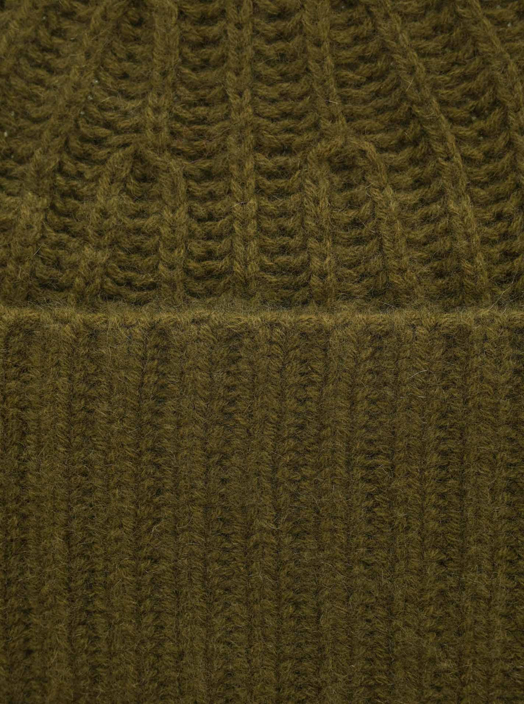 Zwillingsherz Mütze aus 100% Kaschmir - Olive - Grün - Grobstrick