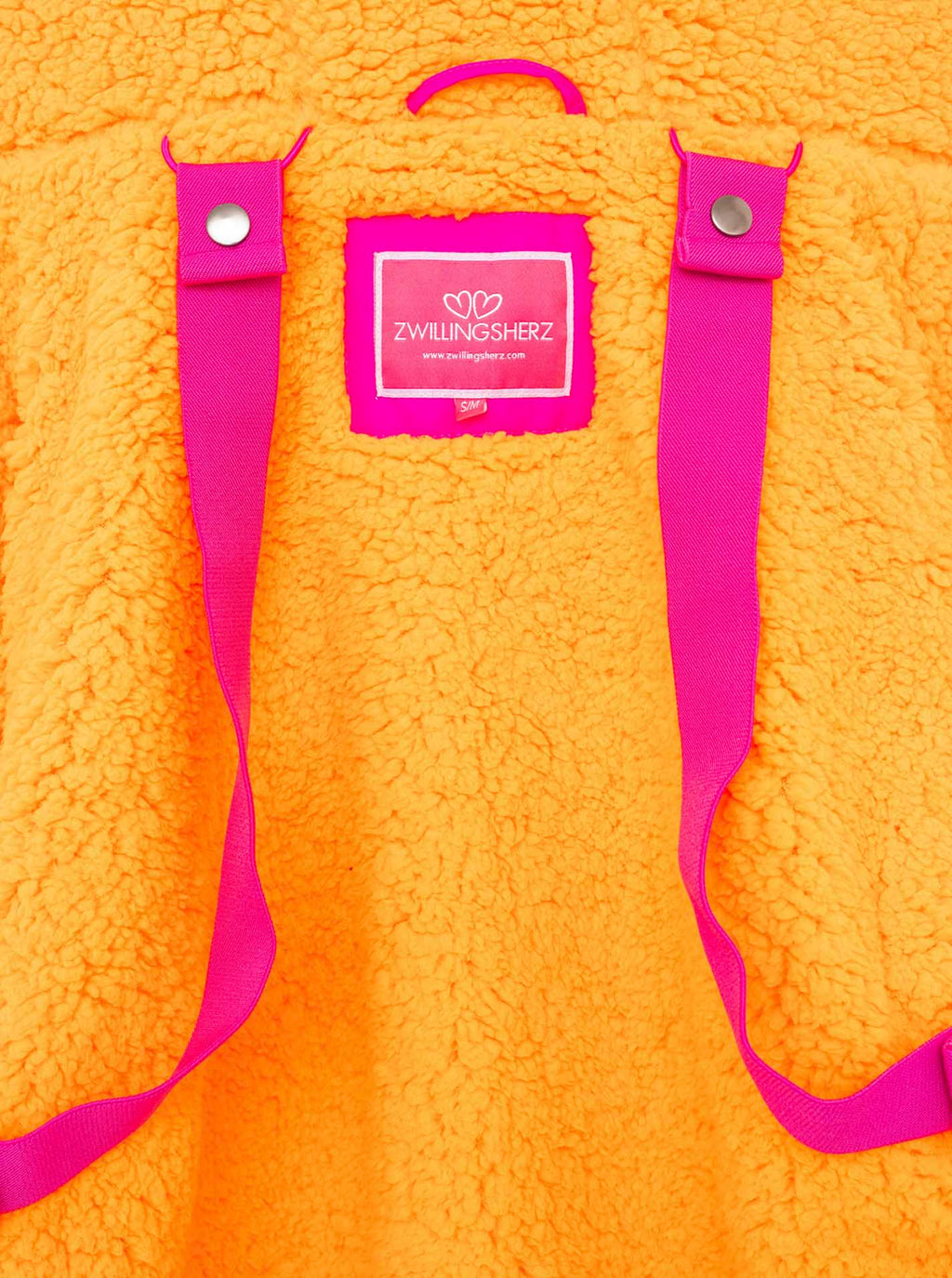 Oversize Windjacke "Surferjacke" in Neonpink mit Teddyfutter von Zwillingsherz