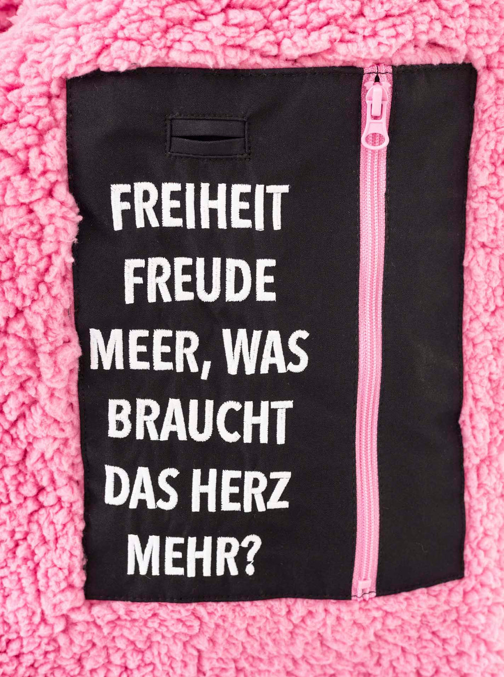 Oversize Windjacke "Surferjacke" in Schwarz mit Teddyfutter von Zwillingsherz
