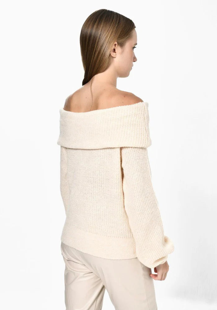 Rose Mode - Strickpullover mit Carmenausschnitt & Spitzenbesatz - Beige