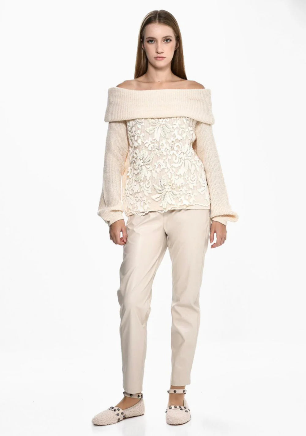 Rose Mode - Strickpullover mit Carmenausschnitt & Spitzenbesatz - Beige