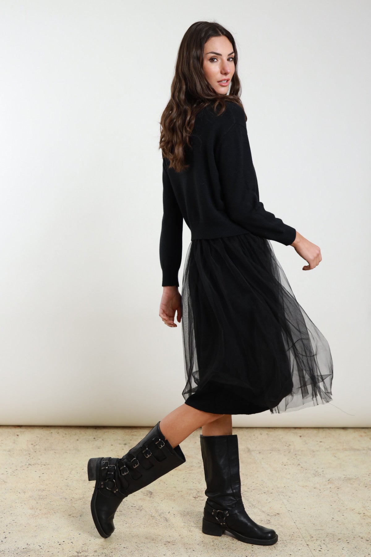 Susy Mix Strickkleid mit Tüllrock in Schwarz - Urbaner Look mit Stil