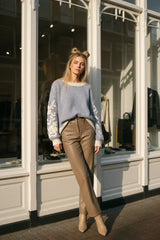 Afinity Strickpullover Audrey mit Blumenstickerei Bleu