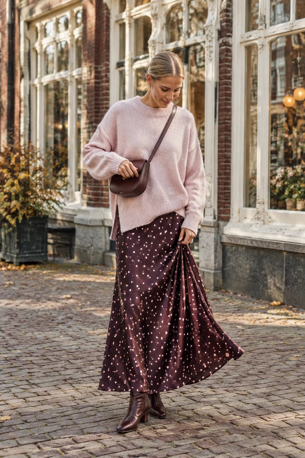 Tamba flauschiger Oversize-Mohairpullover mit Seitenschlitzen Puder