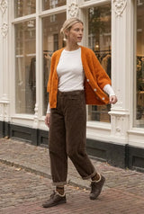 Nathael Paris Ripp-Langarmshirt in sehr hellem Ecru mit goldfarbenen Knöpfen