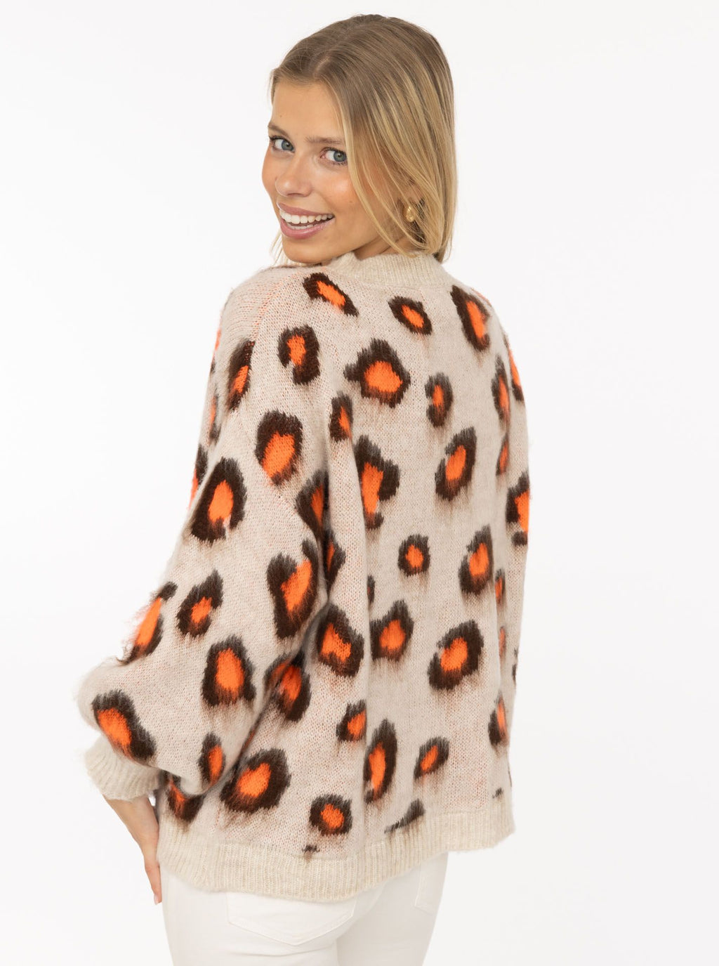 Zwillingsherz Kuschel-Pullover "Leo Soft"  mit orangefarbenen Akzenten - Rundhals