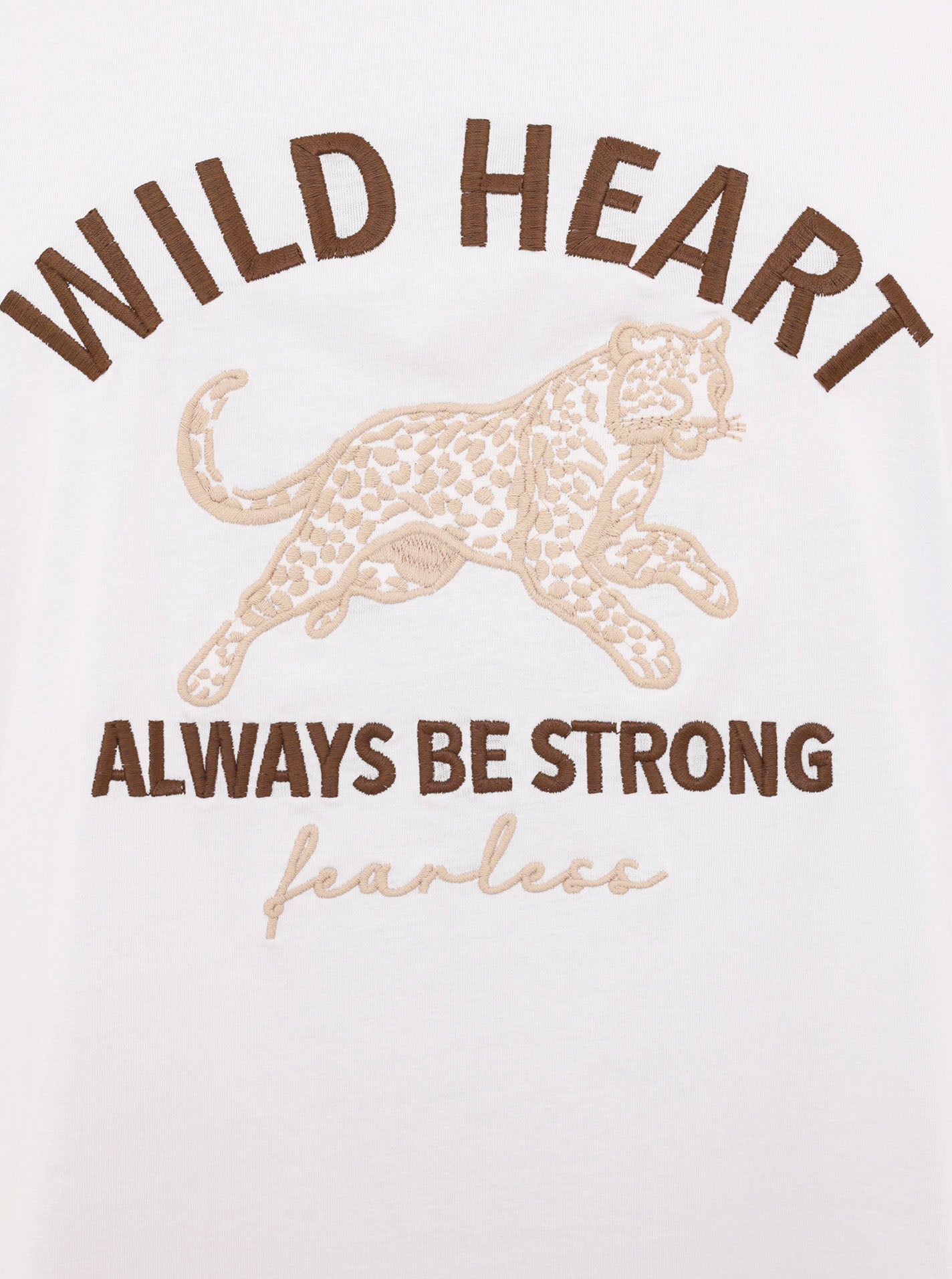 Zwillingsherz - T-Shirt "Wild Heart" in Weiß - Mit gesticktem Leoparden