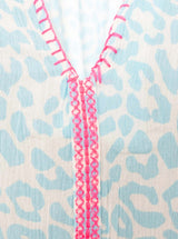 Zwillingsherz Bluse Wilder Leo Türkis Leopardenmuster V-Ausschnitt