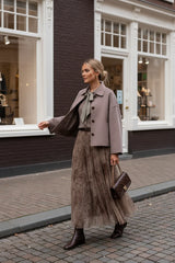 Attentif Paris handgefertigte kurze Wolljacke – Taupe
