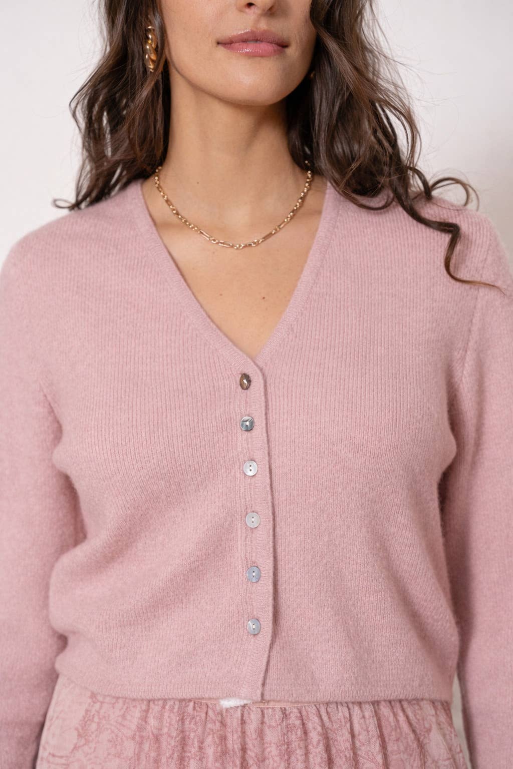 Choklate Paris Strickjacke Mila V-Ausschnitt Rosa Kurz