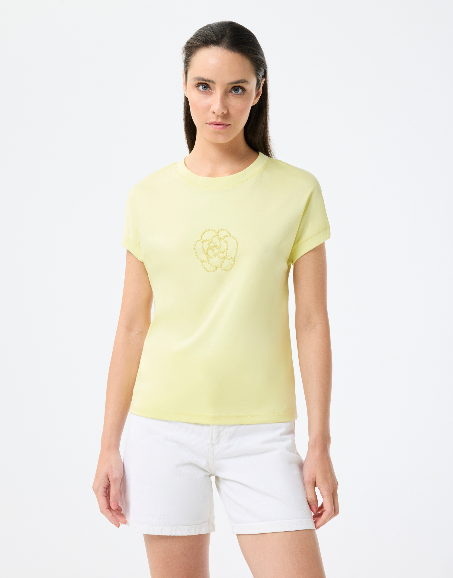 T-.Shirt "Carolina" in zartem Gelb mit floralem Motiv aus Glitzerperlen - Leo & Ugo
