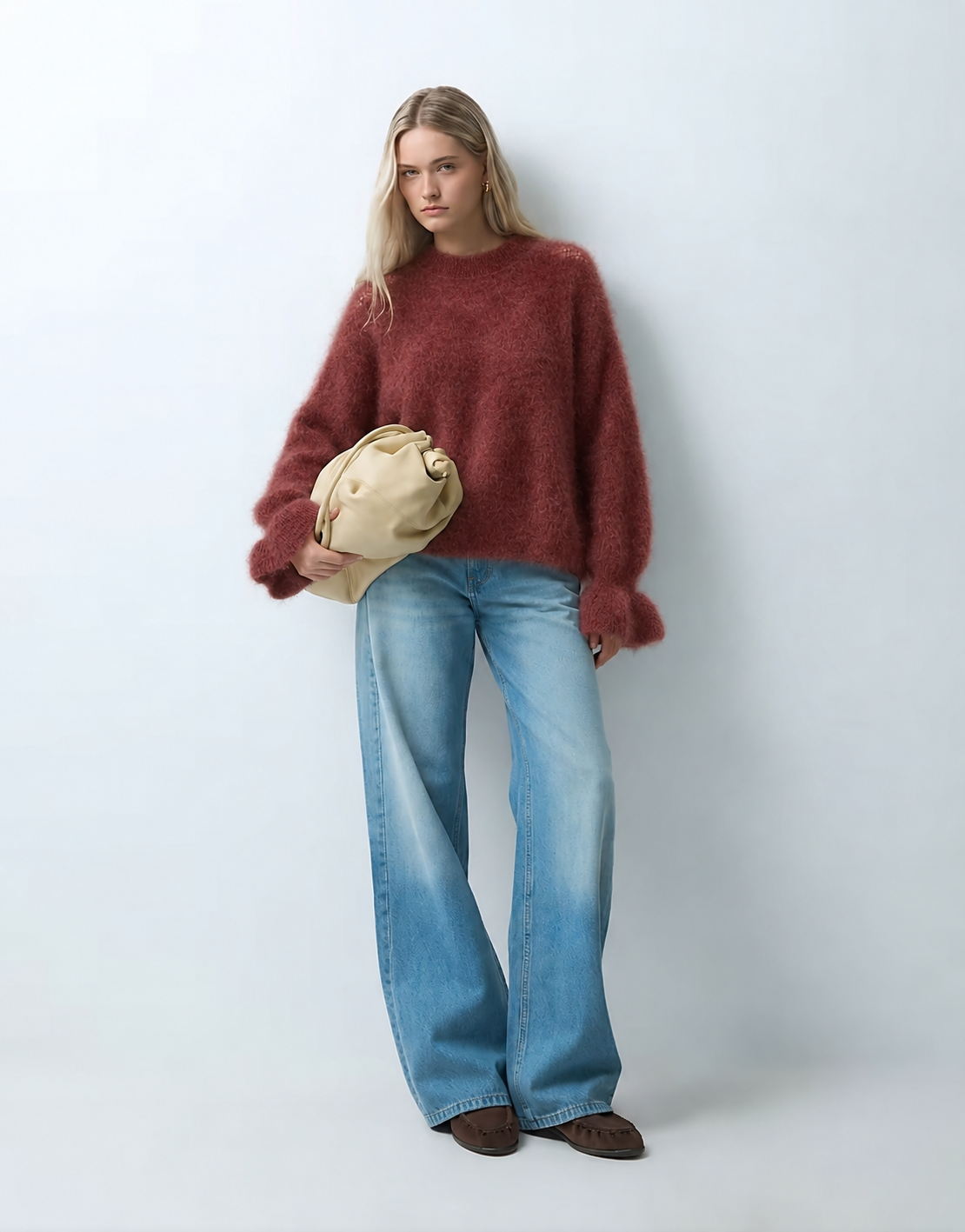 Hochwertiger Mohair-Pullover mit Volant-Ärmeln: Puder / Einheitsgröße