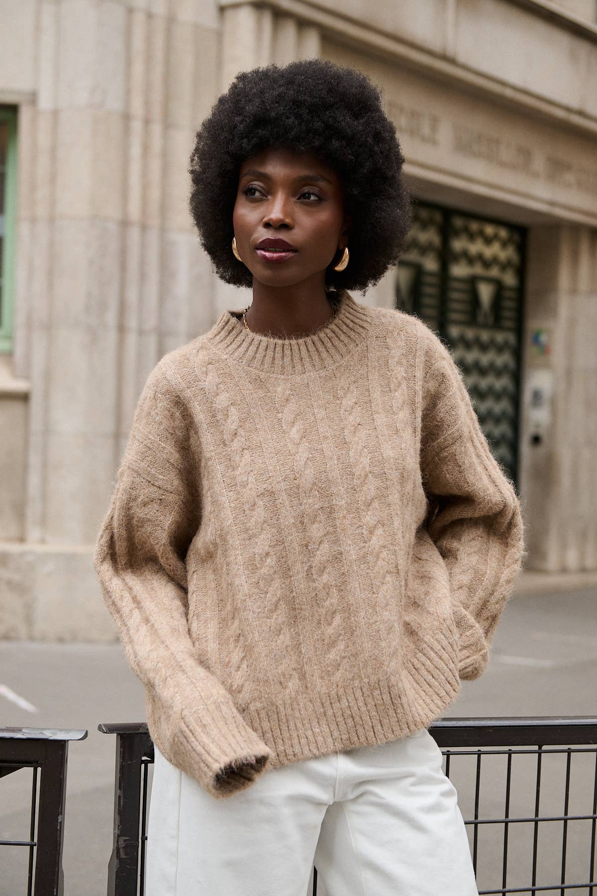 Nathael Paris Oversize Pullover mit Zopfmuster Beige