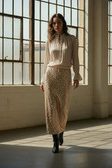 Choklate Paris Bluse Reese mit Rüschenkragen Beige