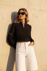 Choklate Paris Cropped-Bluse „Ellie“ Schwarz 100% Baumwolle mit Ajourspitze