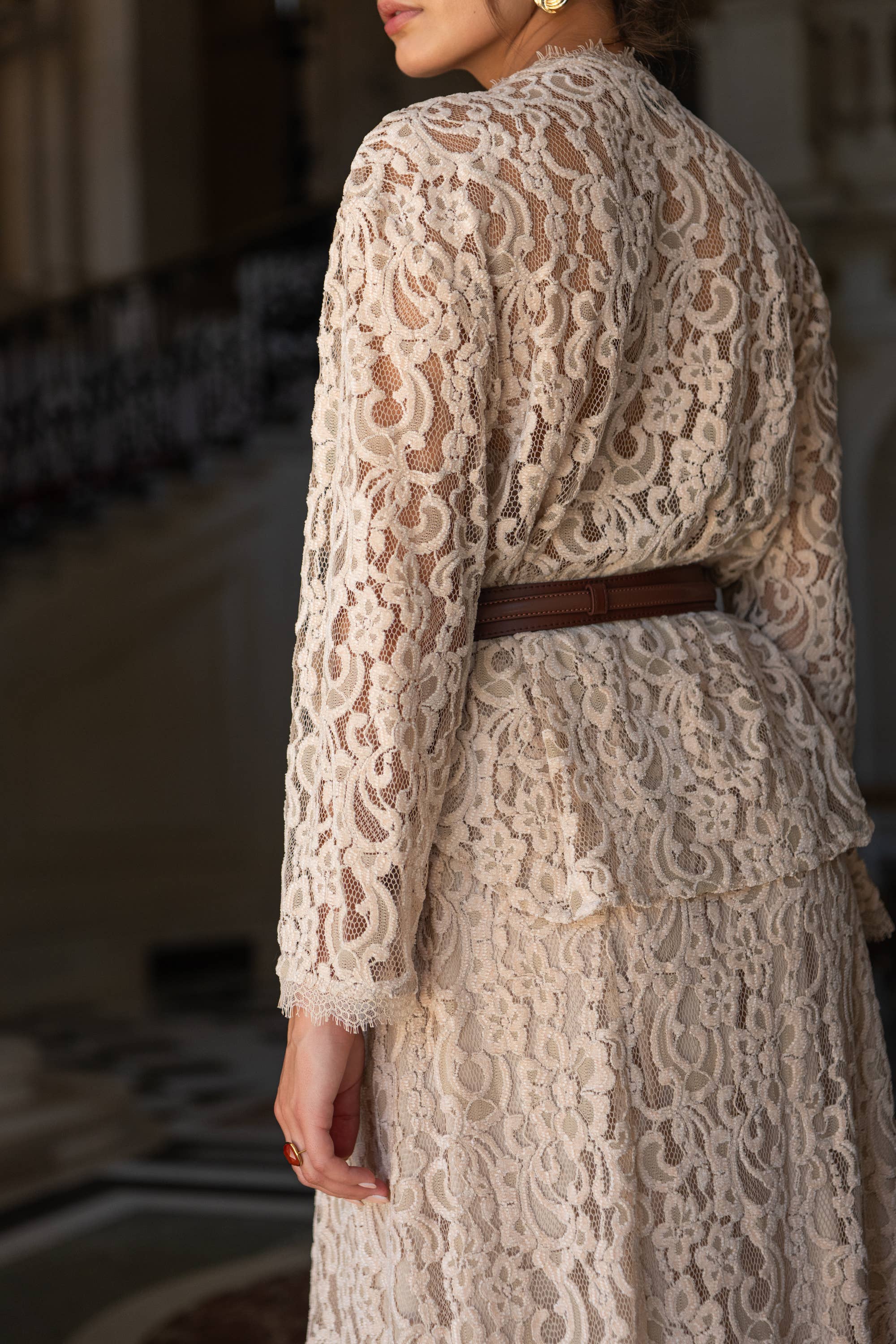 Choklate Paris - Ensemble Maël - Bluse & Spitzenrock in Taupe - Elegantes Zweiteiler-Set