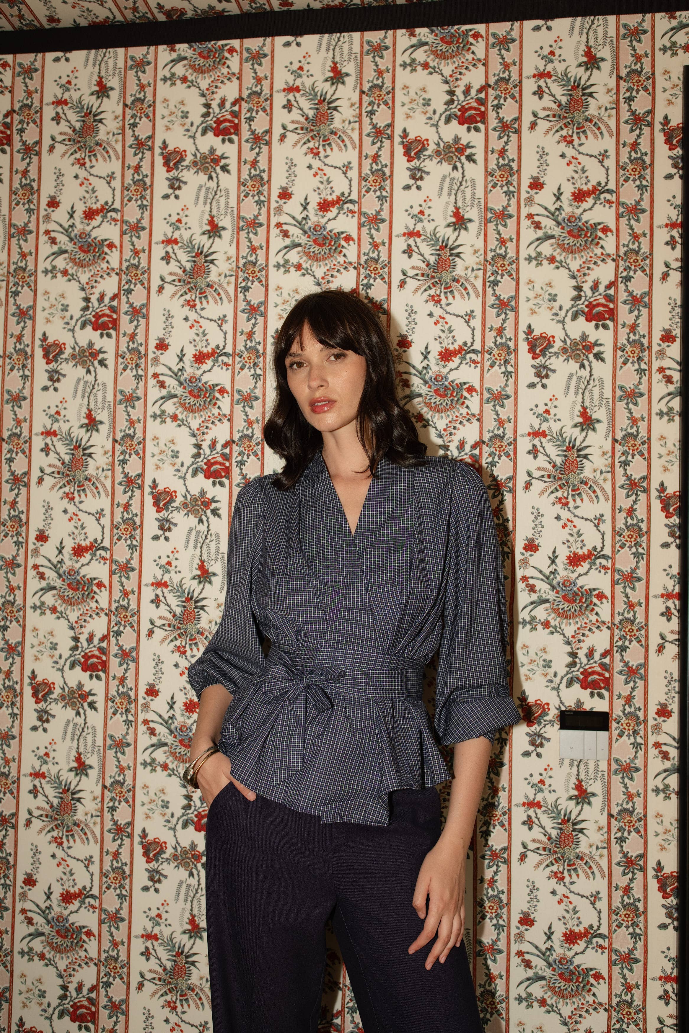Lulumary Karierte Wickelbluse Bleu Marine