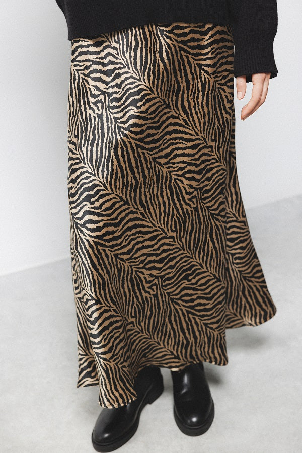 Lanidor Satin-Midirock mit Tierprint in Camel Schwarz