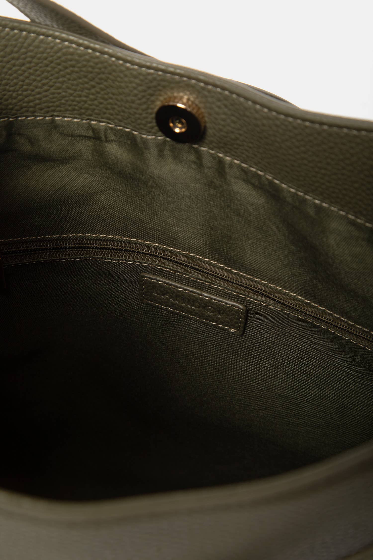 Seitliche Reißverschluss-Tasche (483731-39): UNI