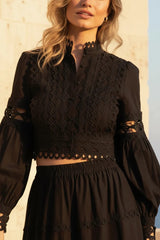 Choklate Paris Cropped-Bluse „Ellie“ Schwarz 100% Baumwolle mit Ajourspitze